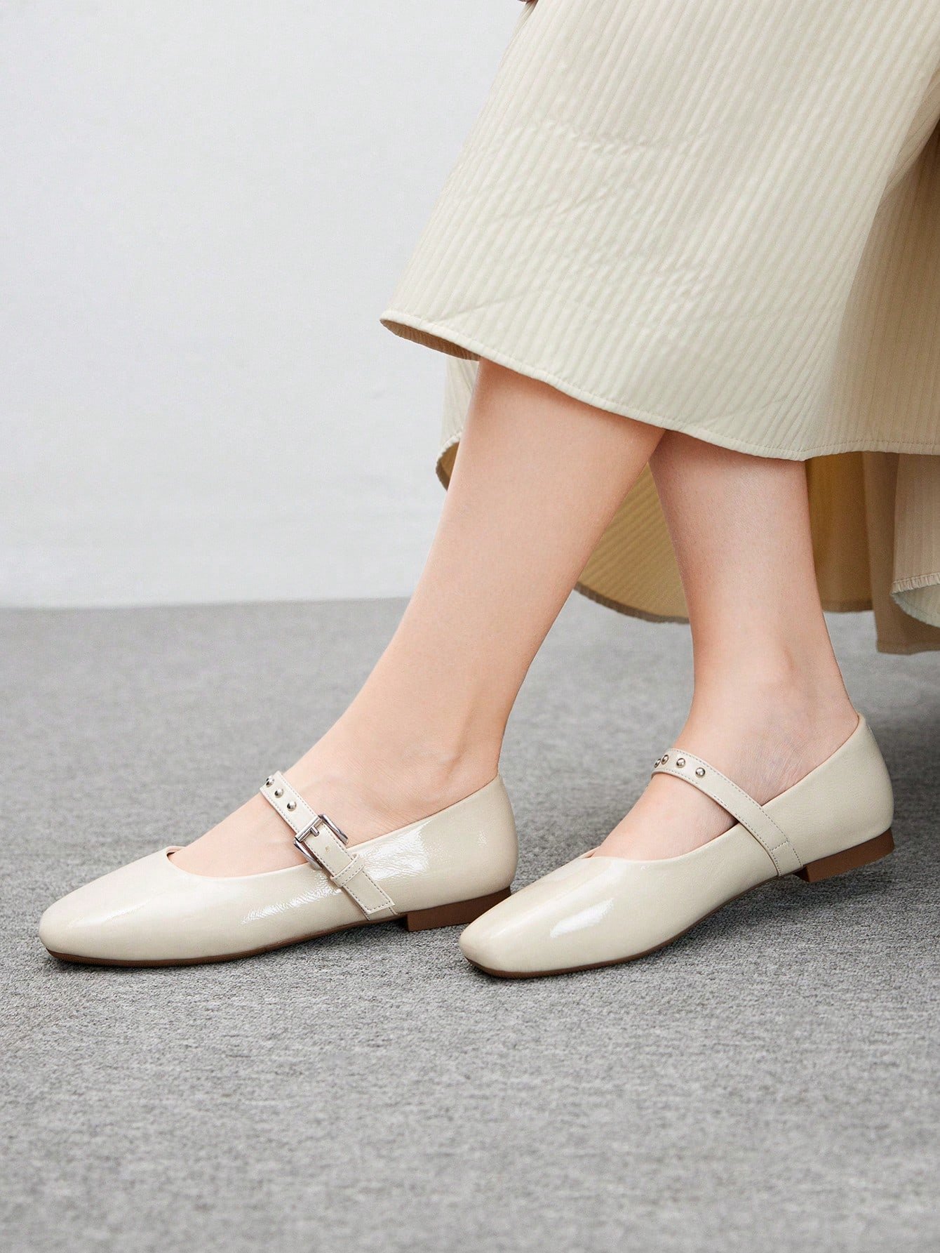 women's commuter leather buckle apricot ballet flats women's commuter leather buckle apricot ballet flats