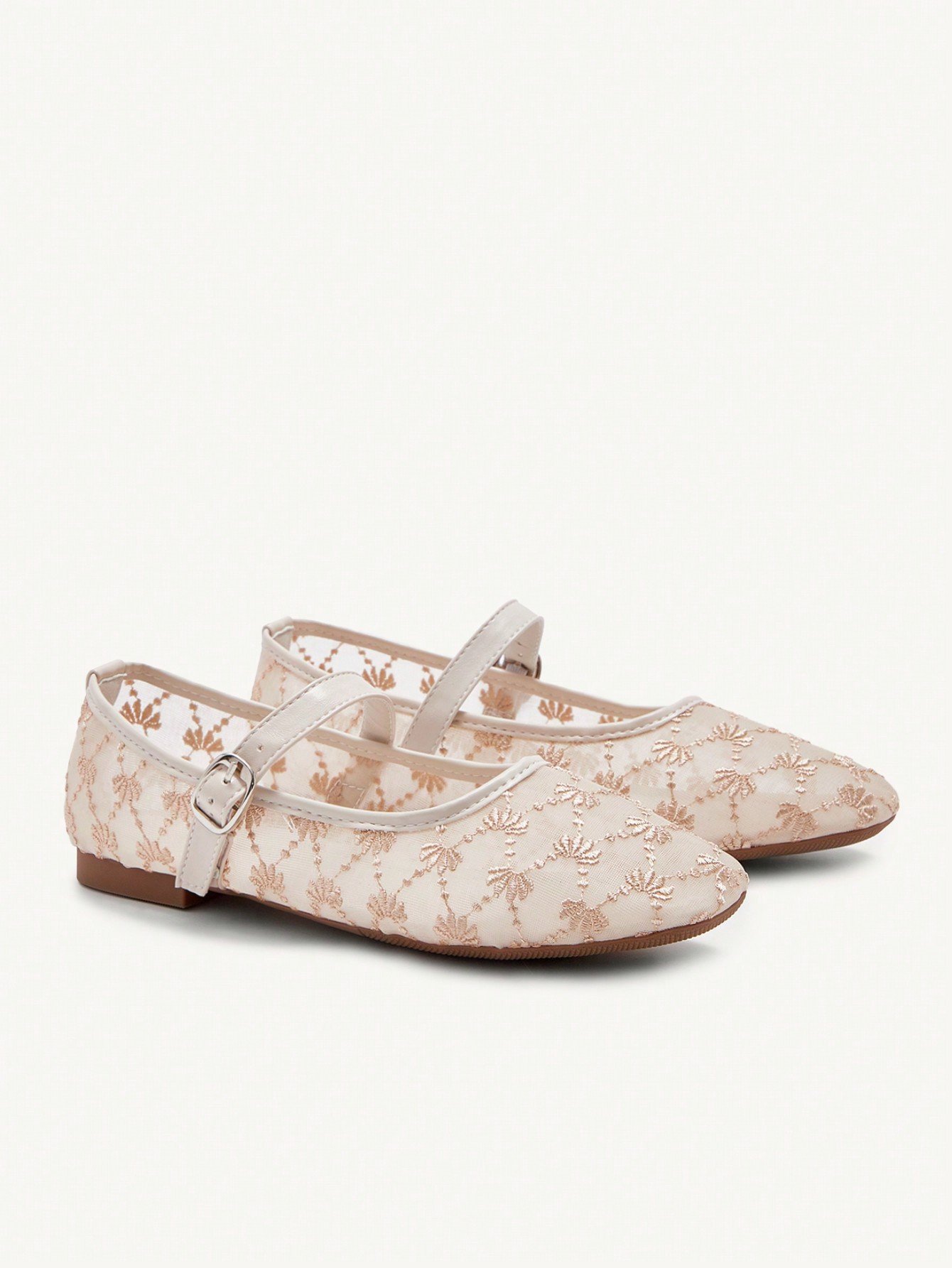 vintage floral embroidered mary jane shoes – light pink/beige vintage floral embroidered mary jane shoes – light pink/beige