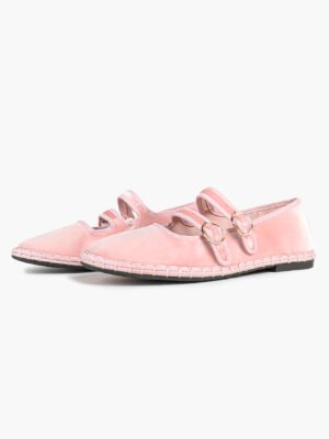pink velvet double strap mary jane flats | weekend getaways, afternoon tea